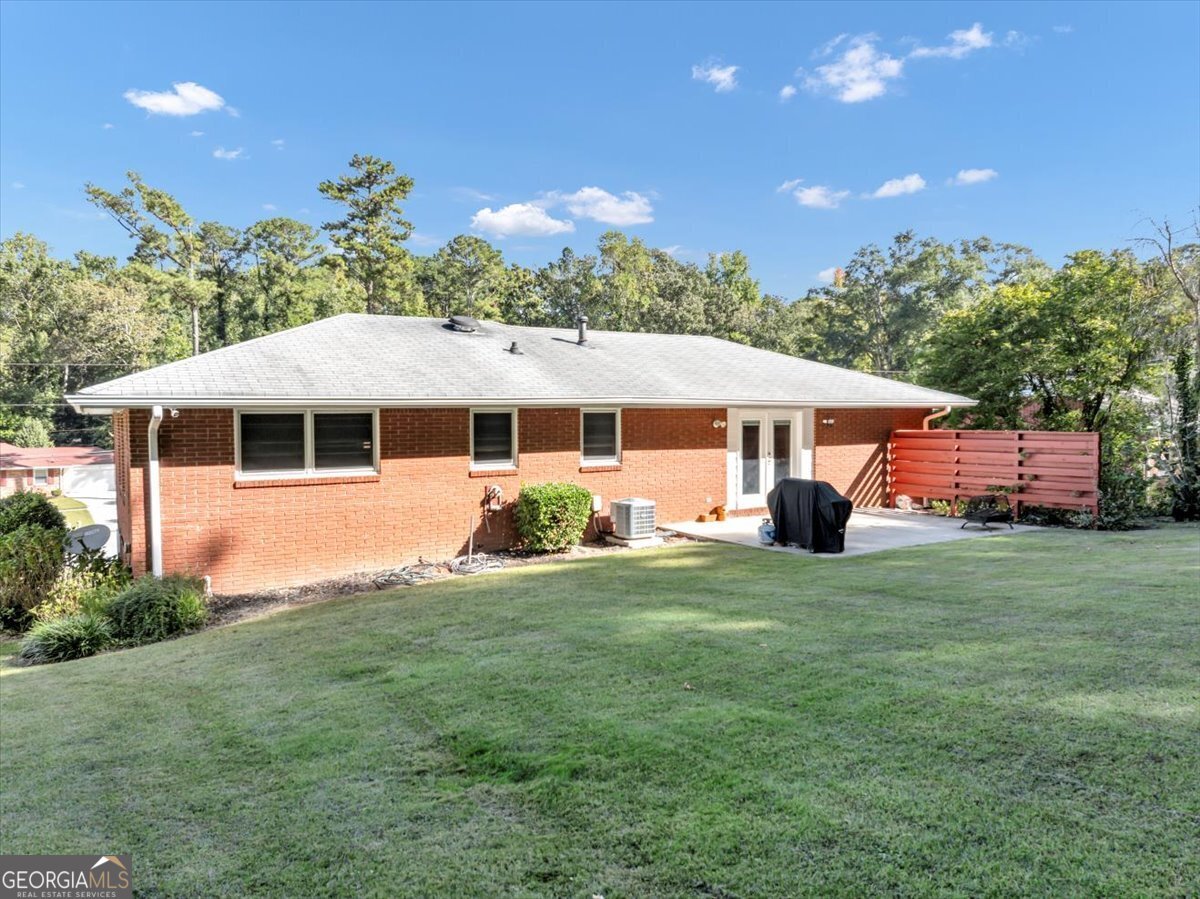 2650 Hayden Drive East Point - 34
