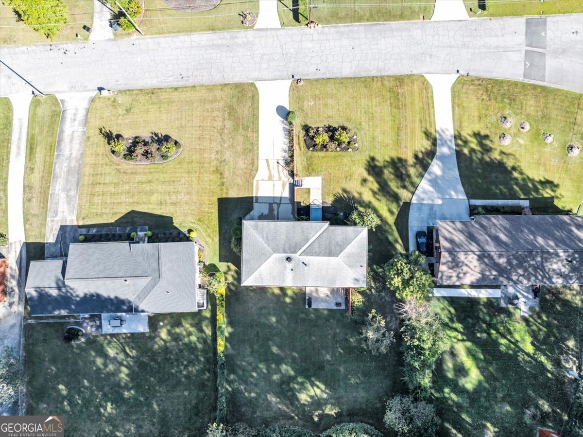 2650 Hayden Drive East Point - 39