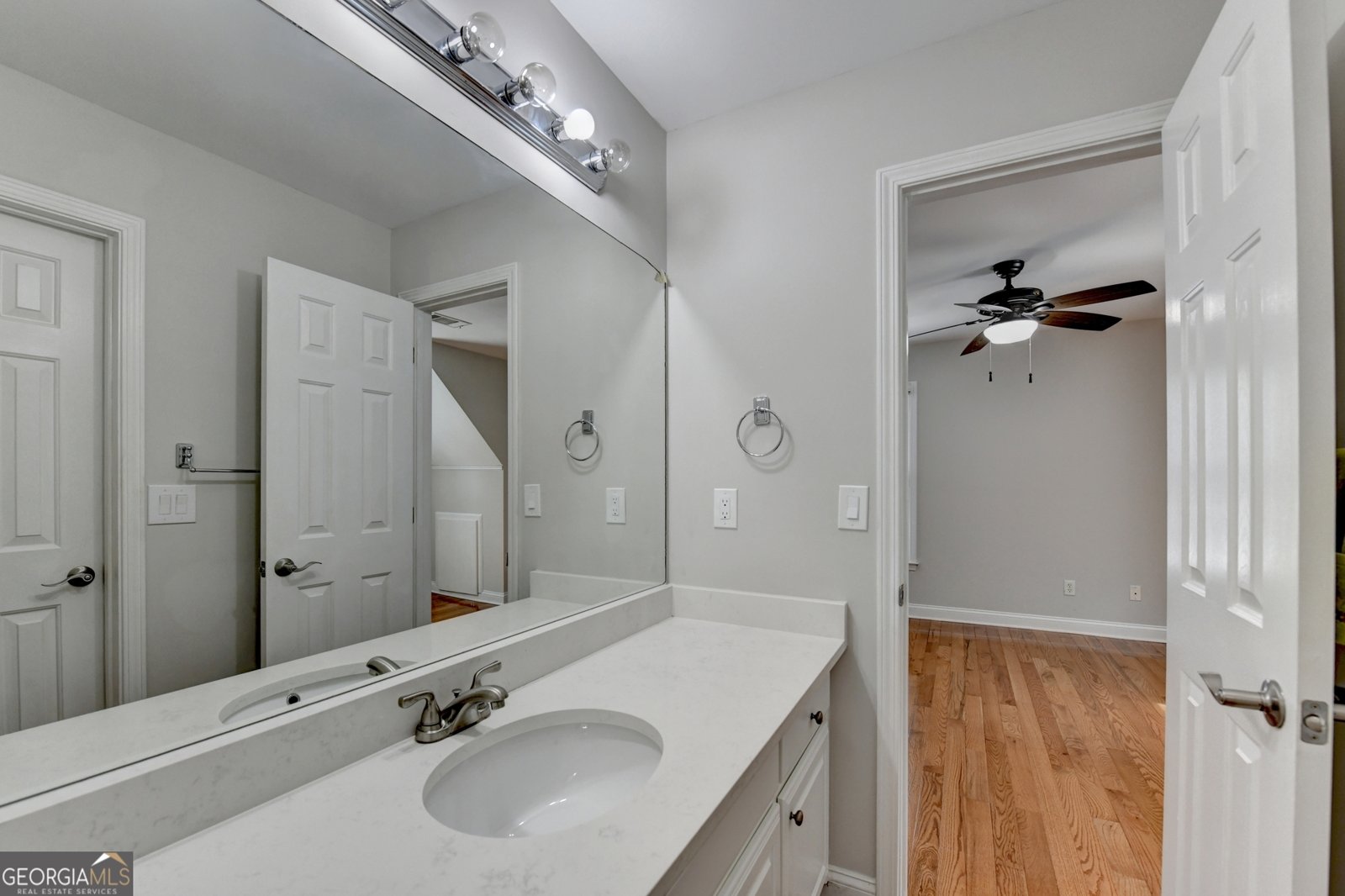 10792 Glenleigh Drive Duluth - 34