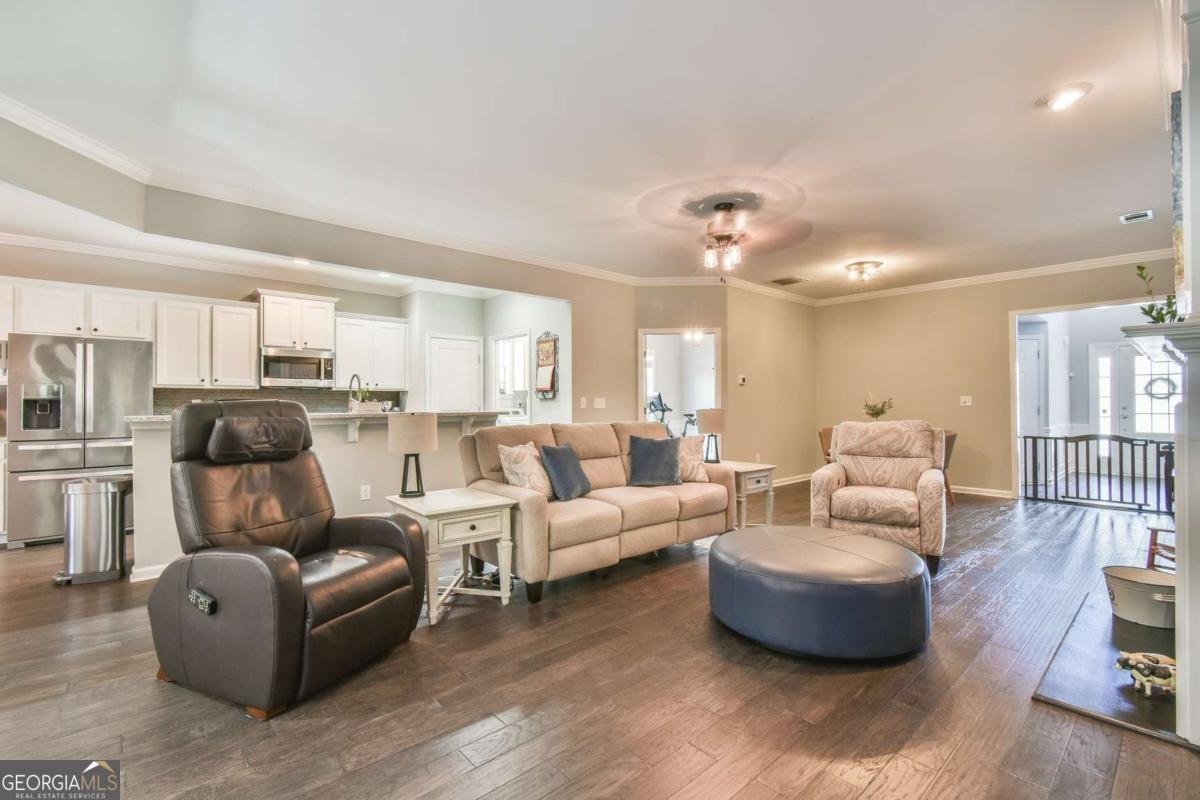5960 Chimney Rock Drive Hoschton - 5