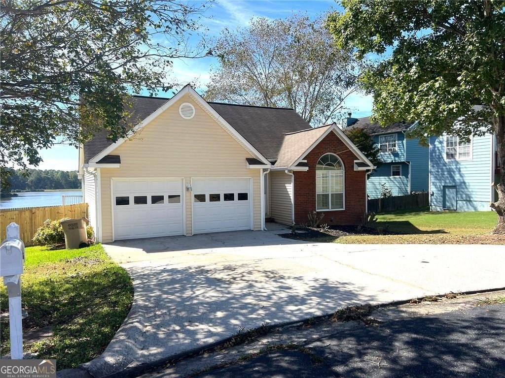 1124 Briar Gate Court Riverdale - 2