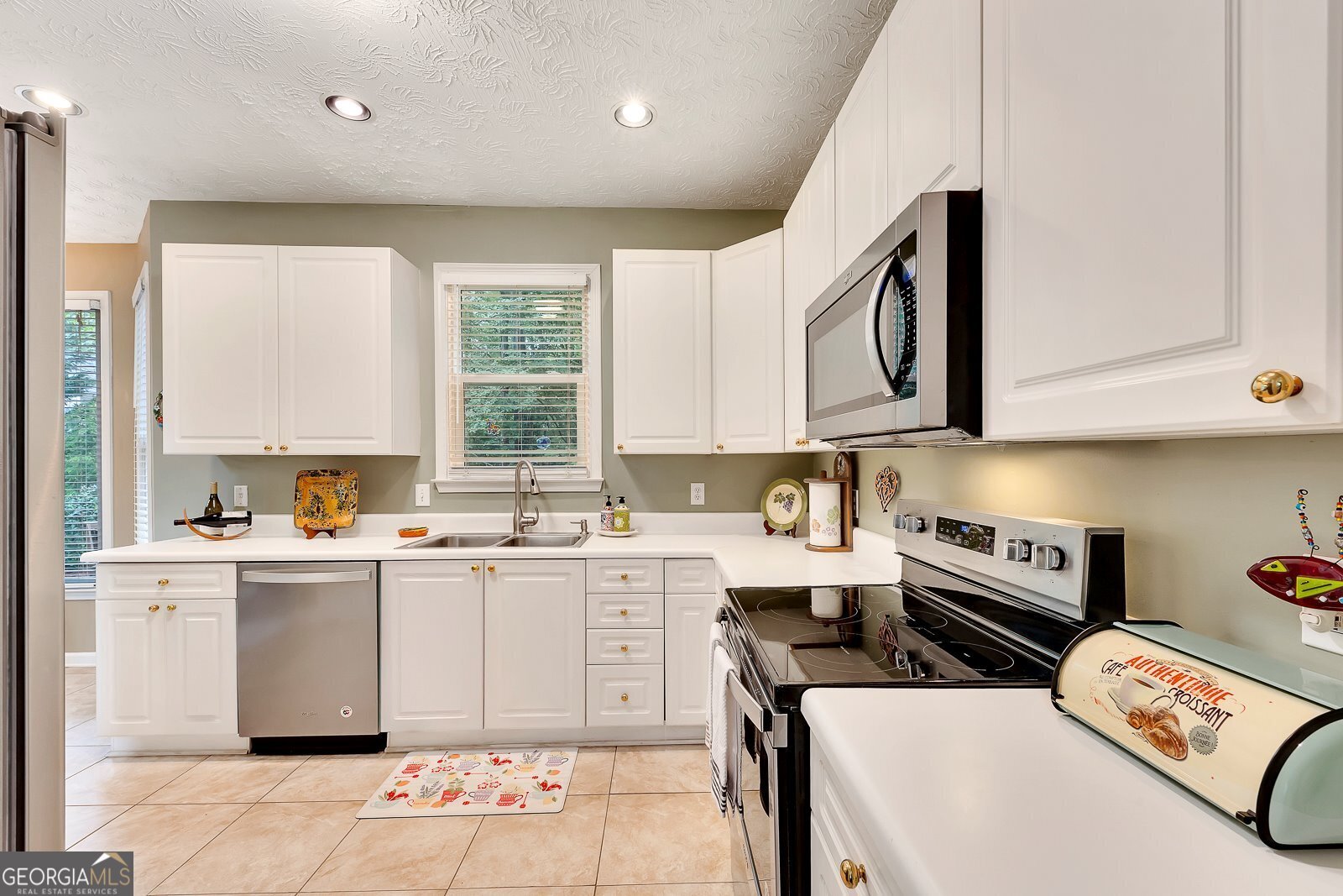 800 Crow View Court Woodstock - 13