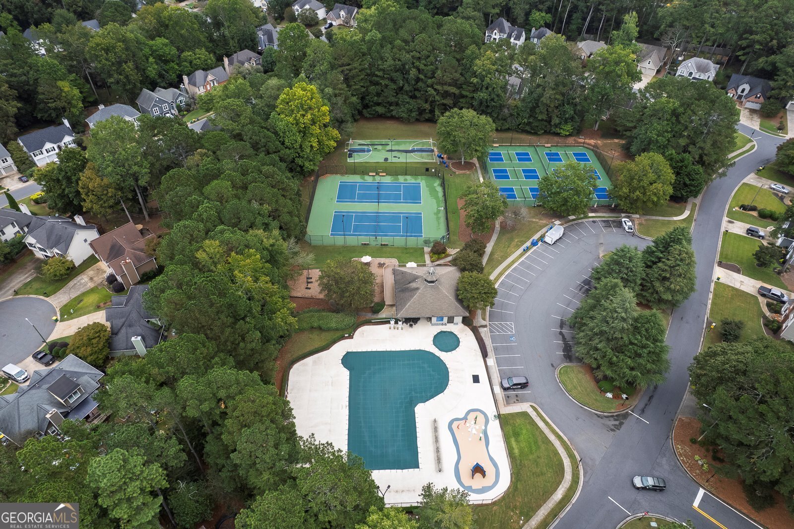 800 Crow View Court Woodstock - 2