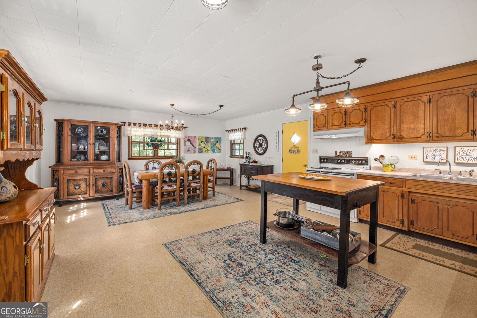 395 Louise Street Clarkesville - 10