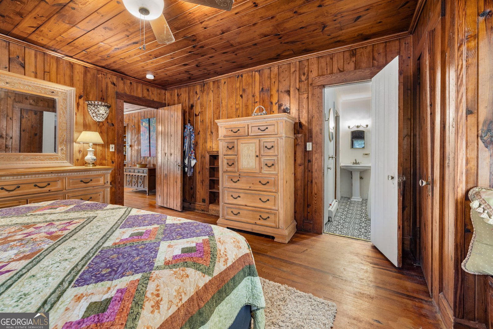 395 Louise Street Clarkesville - 16