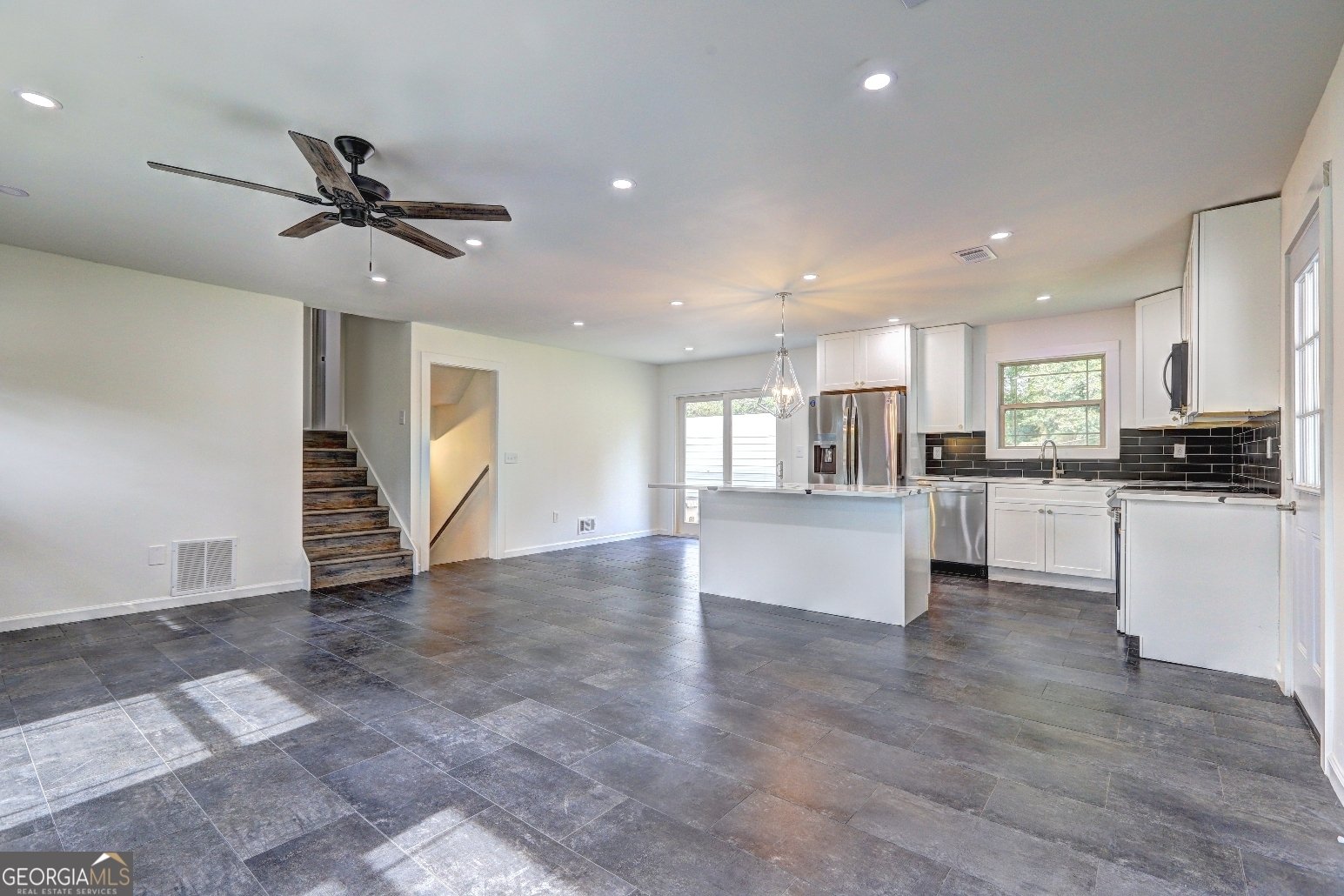 7340 Chalk Way Riverdale - 3