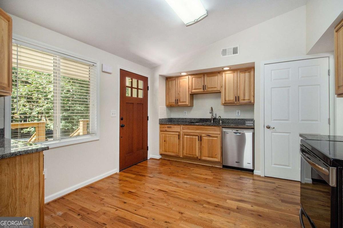 3115 Chimney Cove Lane Cumming - 6