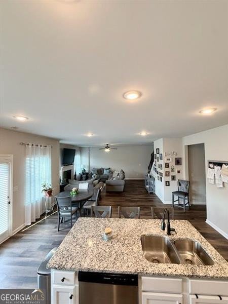 3028 WENTWORTH Ellenwood - 12