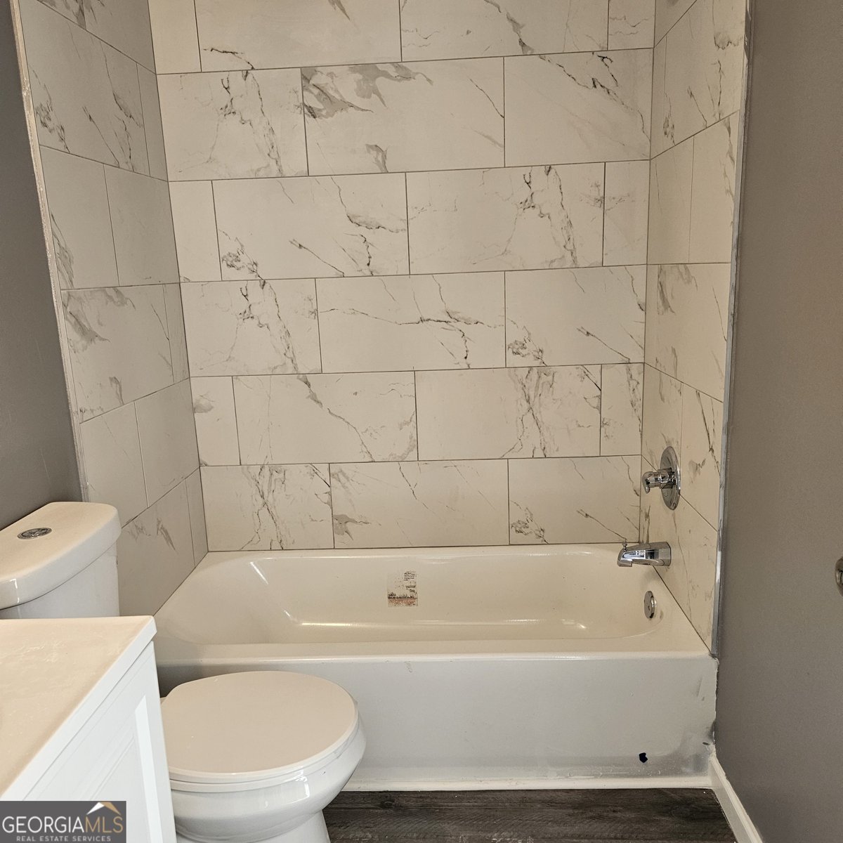 3374 Creekwood Drive Rex - 43