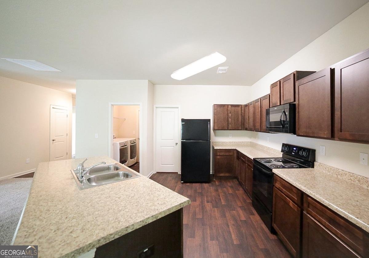 737 Fitzroy Drive Athens - 12