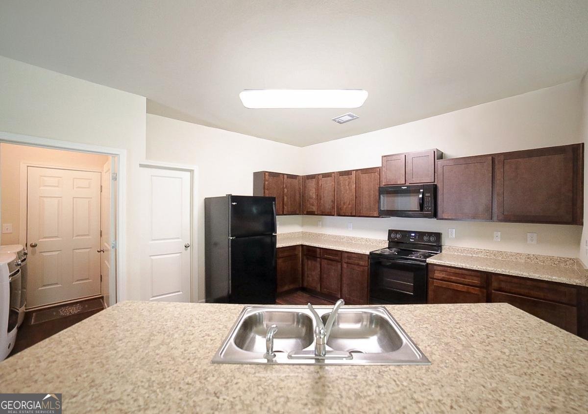 737 Fitzroy Drive Athens - 13