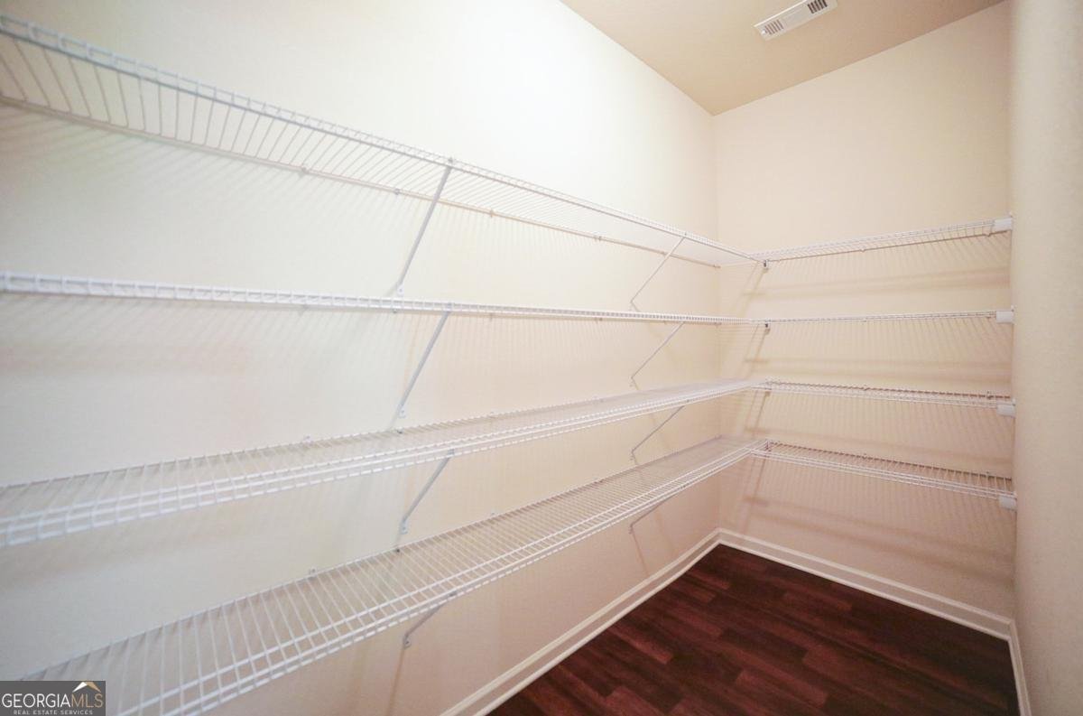 737 Fitzroy Drive Athens - 16