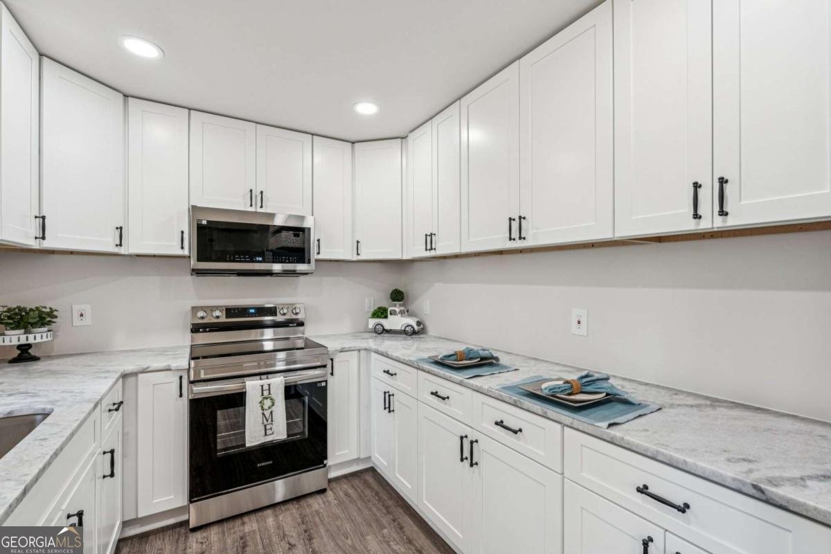 1545 Falcon Lane Grayson - 18