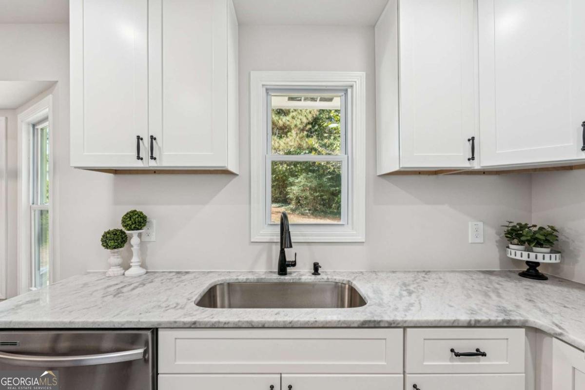 1545 Falcon Lane Grayson - 19