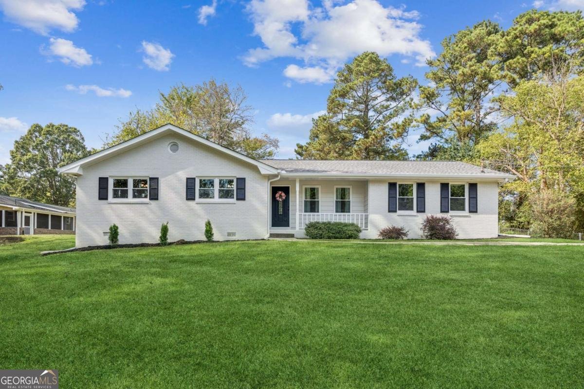 1545 Falcon Lane Grayson - 2