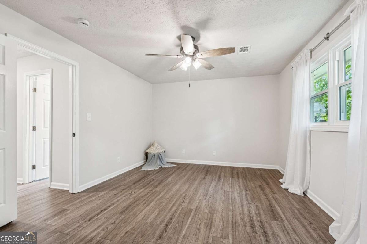 1545 Falcon Lane Grayson - 23