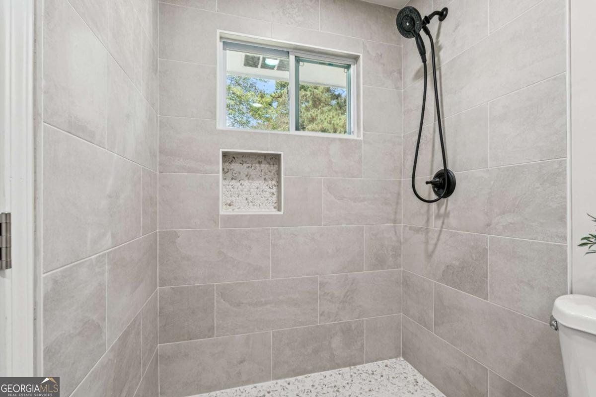 1545 Falcon Lane Grayson - 27