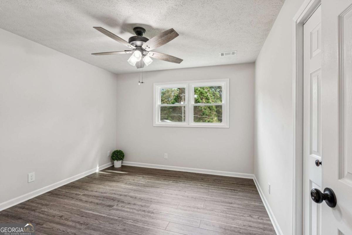 1545 Falcon Lane Grayson - 29