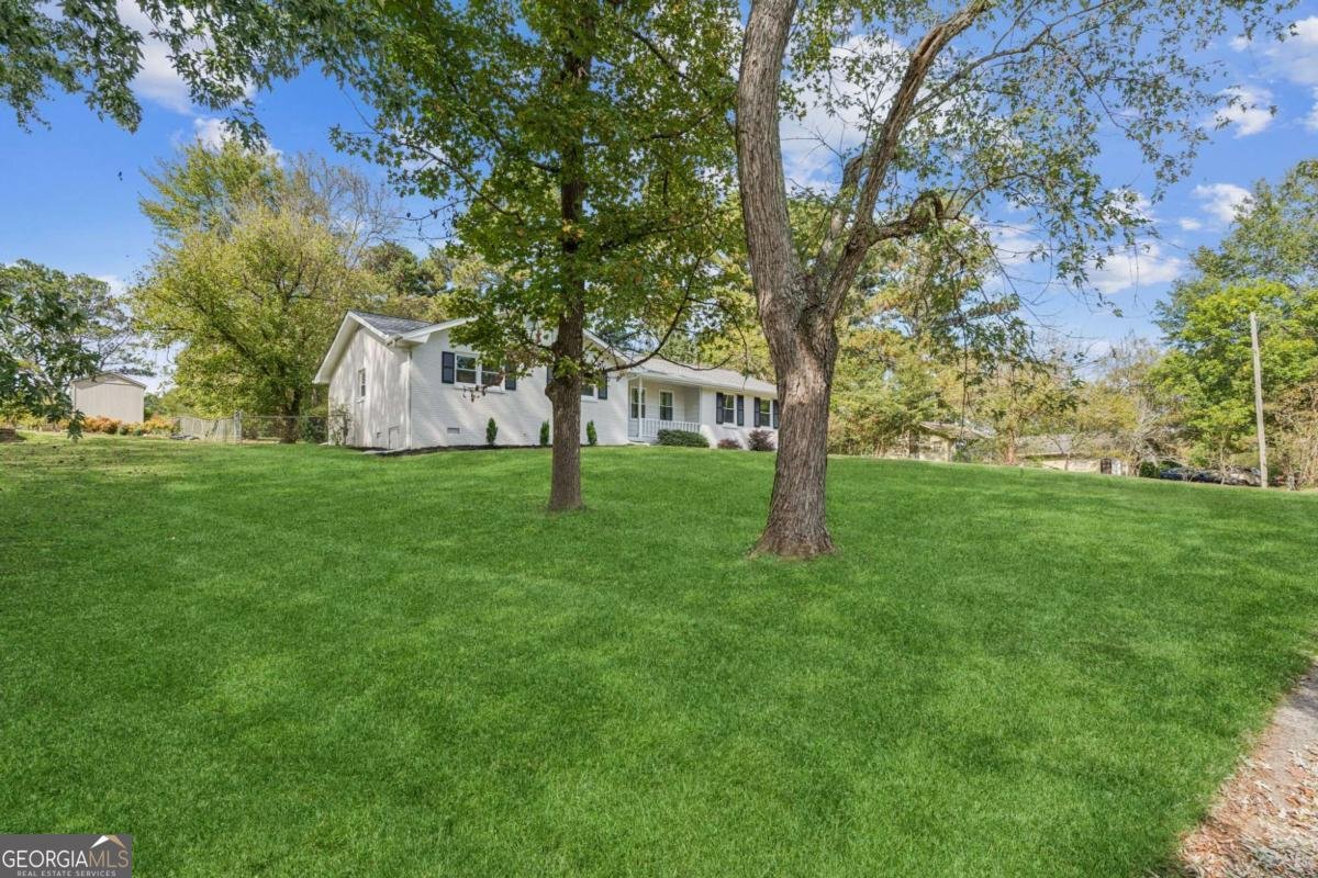 1545 Falcon Lane Grayson - 3