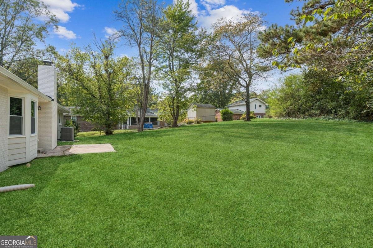 1545 Falcon Lane Grayson - 34