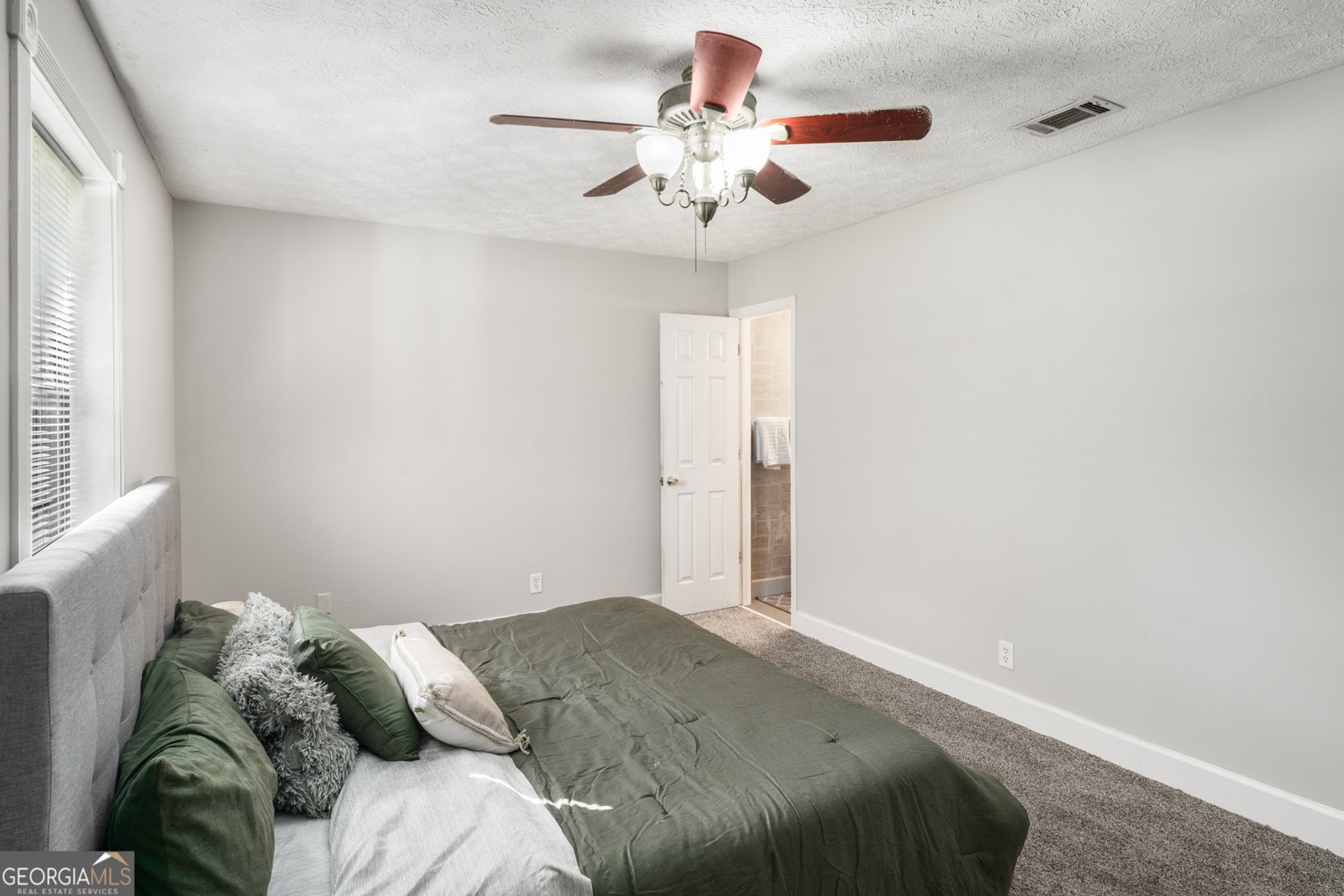 1141 Holly Hills Drive Lilburn - 20