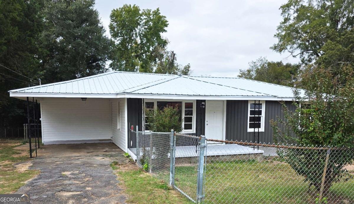 223 Old Stage Dr Drive Milledgeville - 1