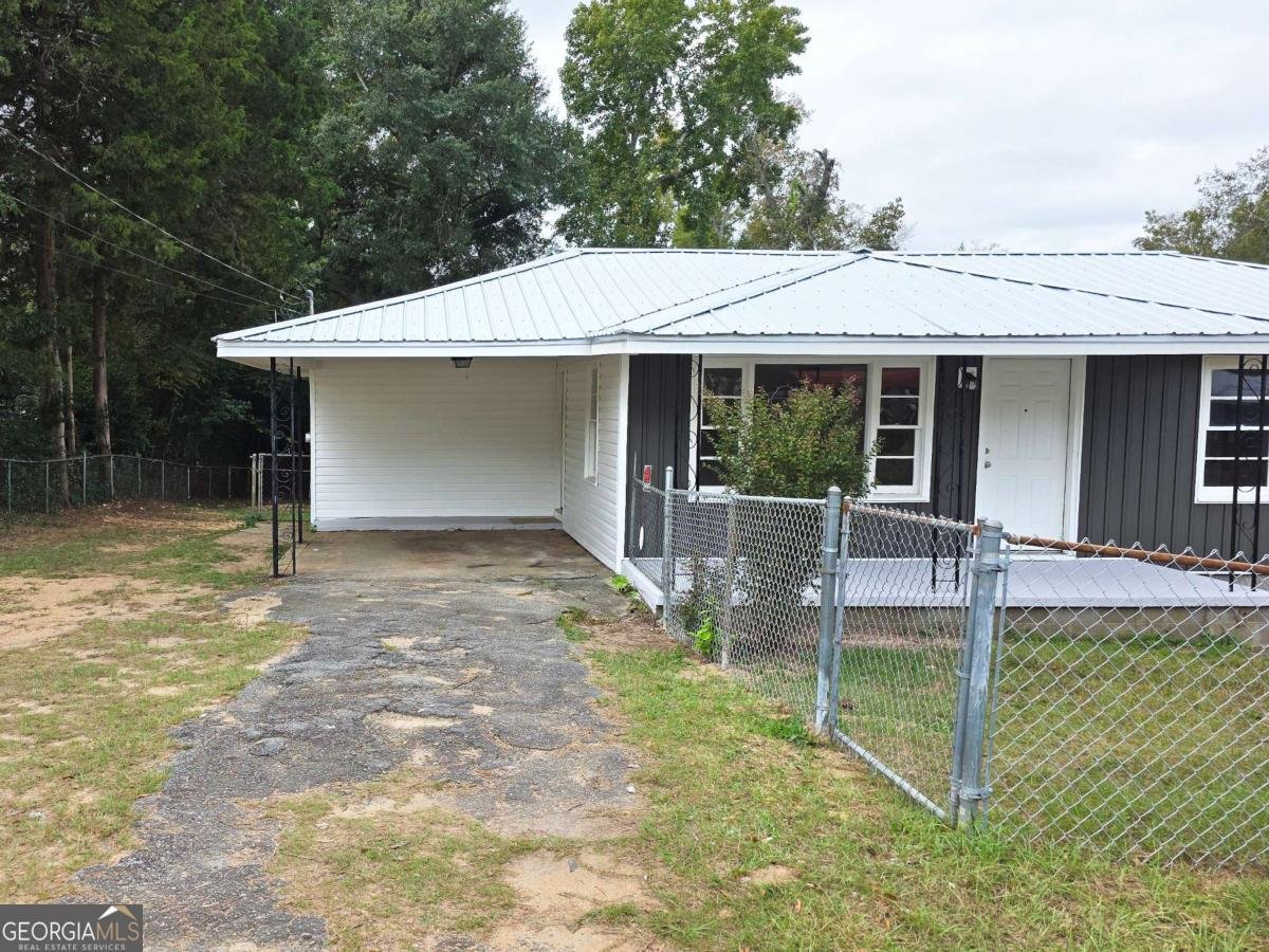 223 Old Stage Dr Drive Milledgeville - 2
