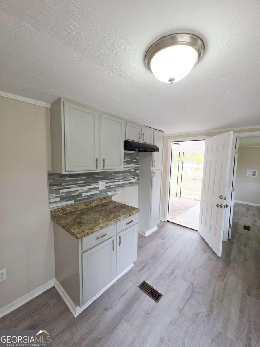 223 Old Stage Dr Drive Milledgeville - 35