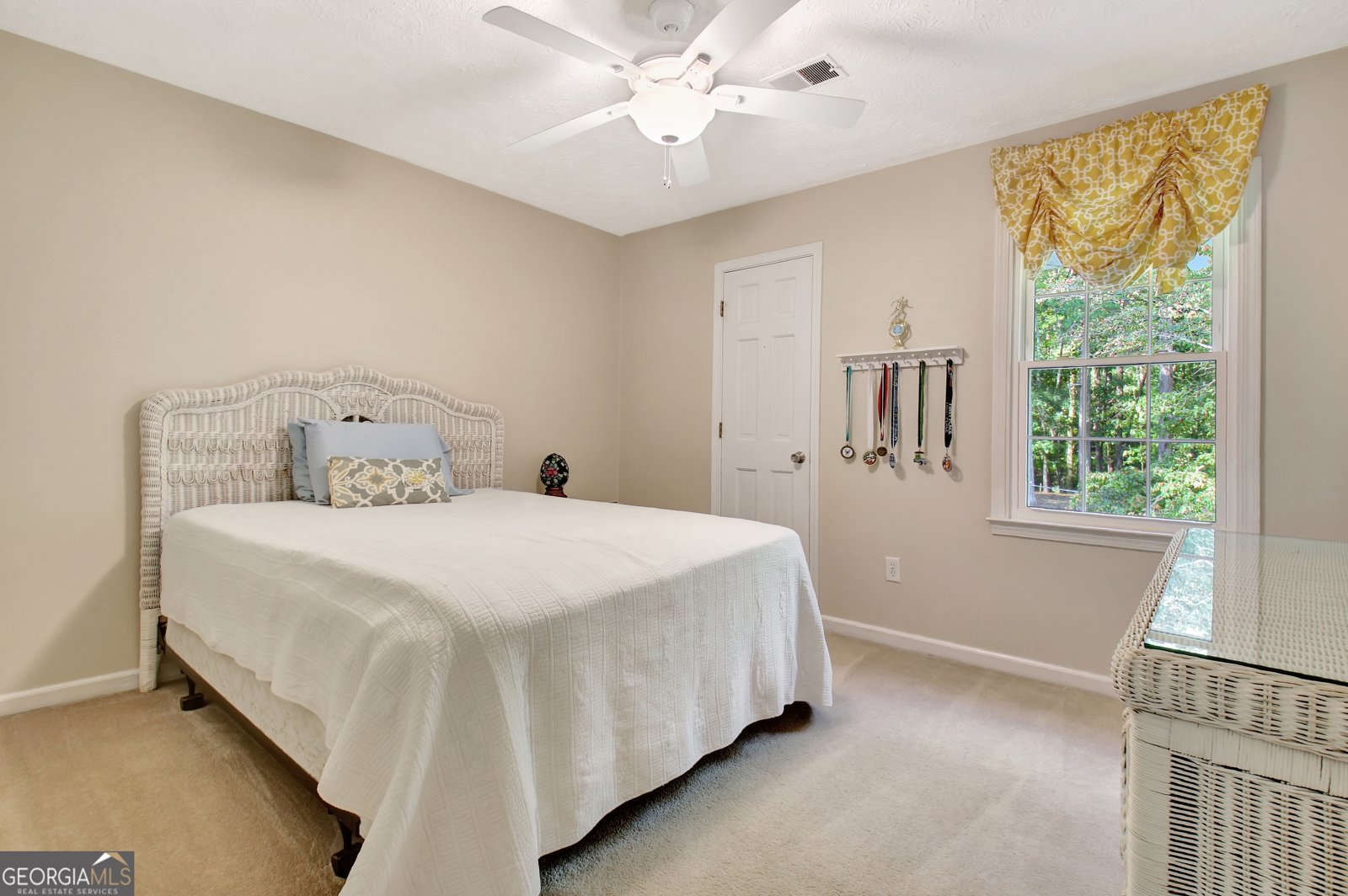 130 Benjamin Circle Fayetteville - 37