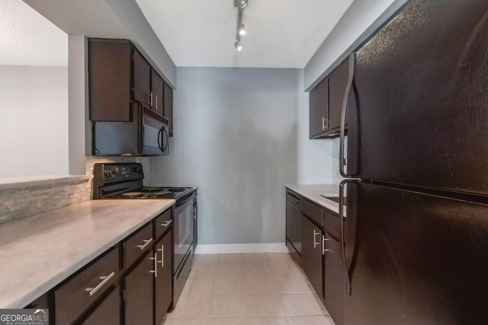 1404 Huntingdon chase Atlanta - 11
