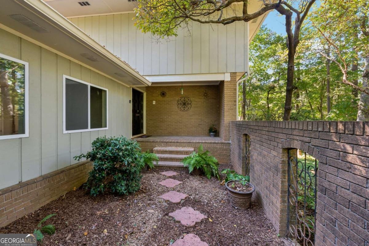 221 Shady Lane Mableton - 4