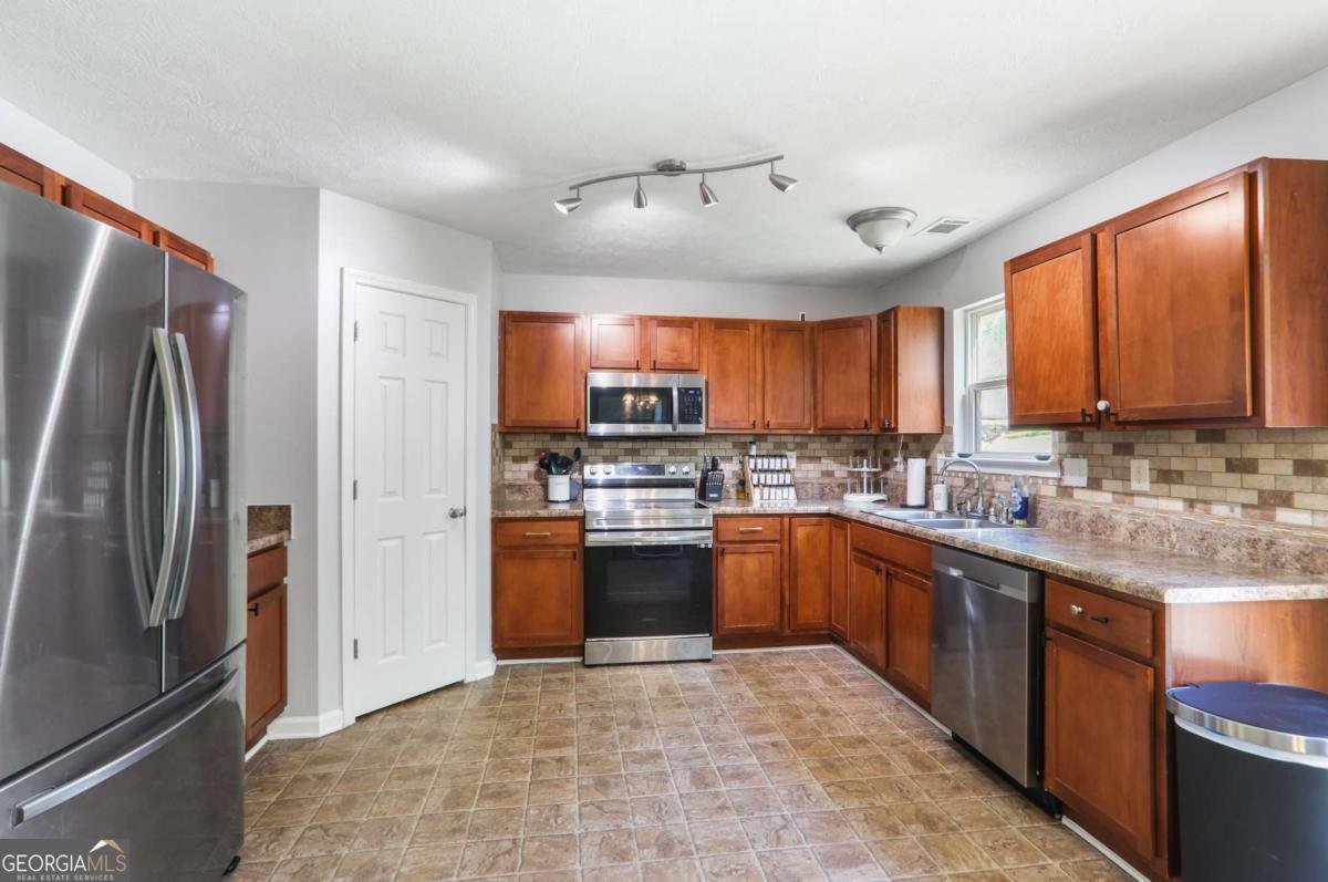 4738 Chafin Point Court Snellville - 5