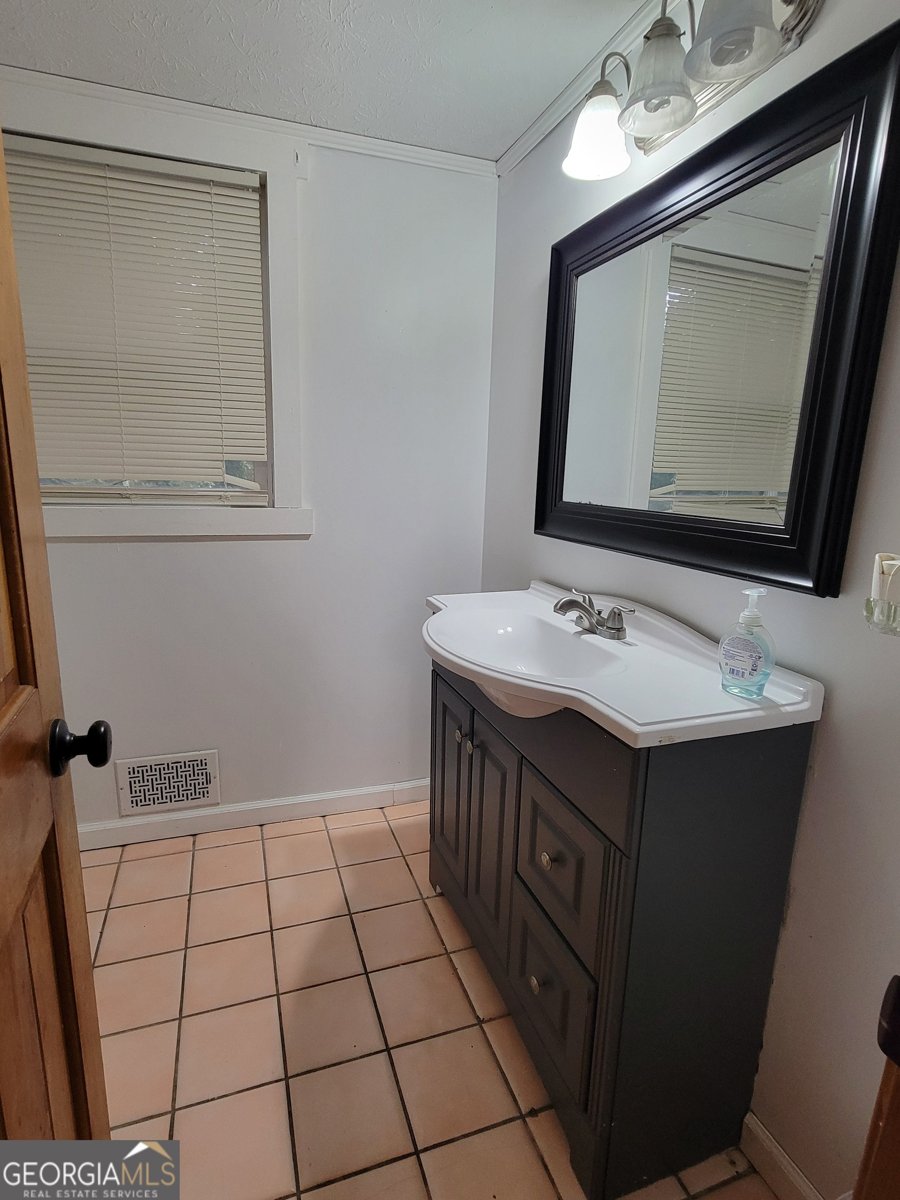 2530 Rockbridge Road Conyers - 14
