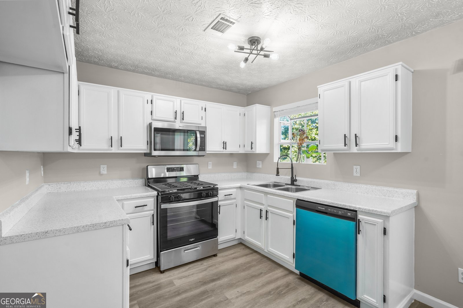 826 Shore Drive Lithonia - 17