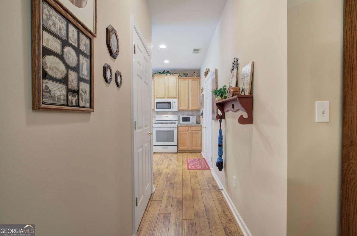3383 Raes Creek Road Marietta - 27