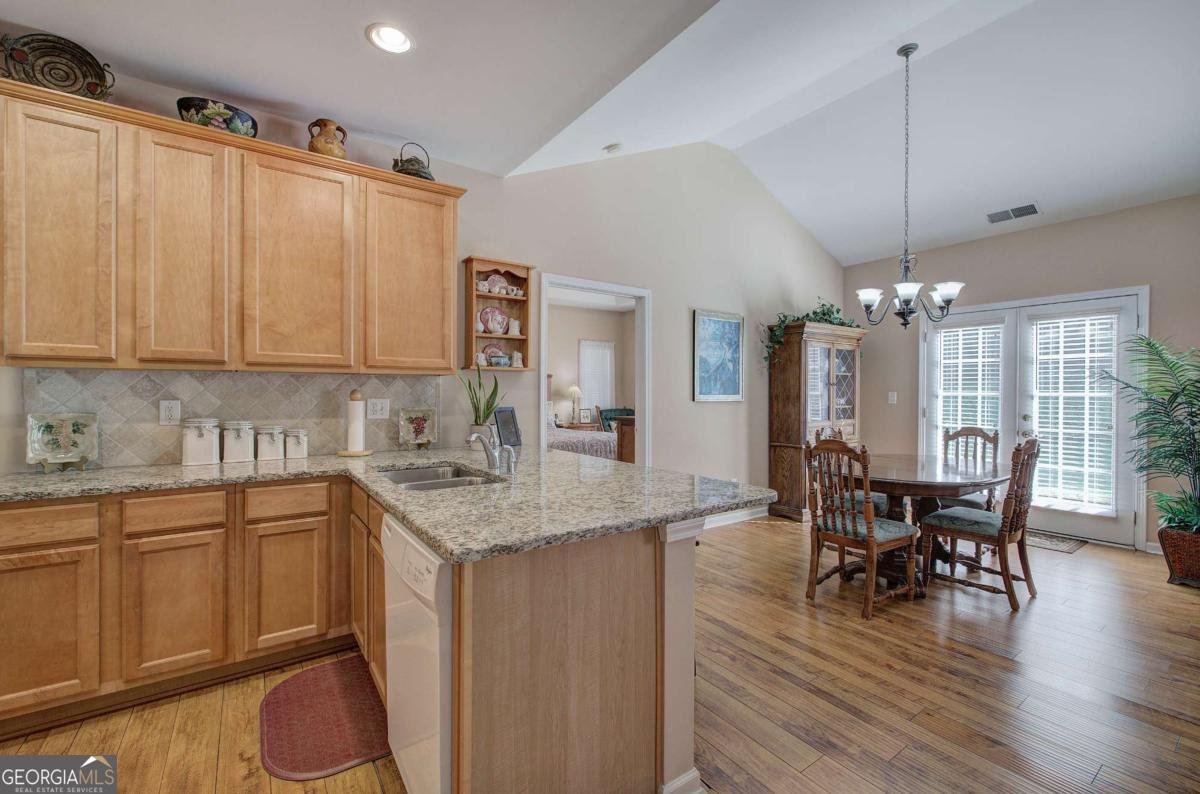 3383 Raes Creek Road Marietta - 33