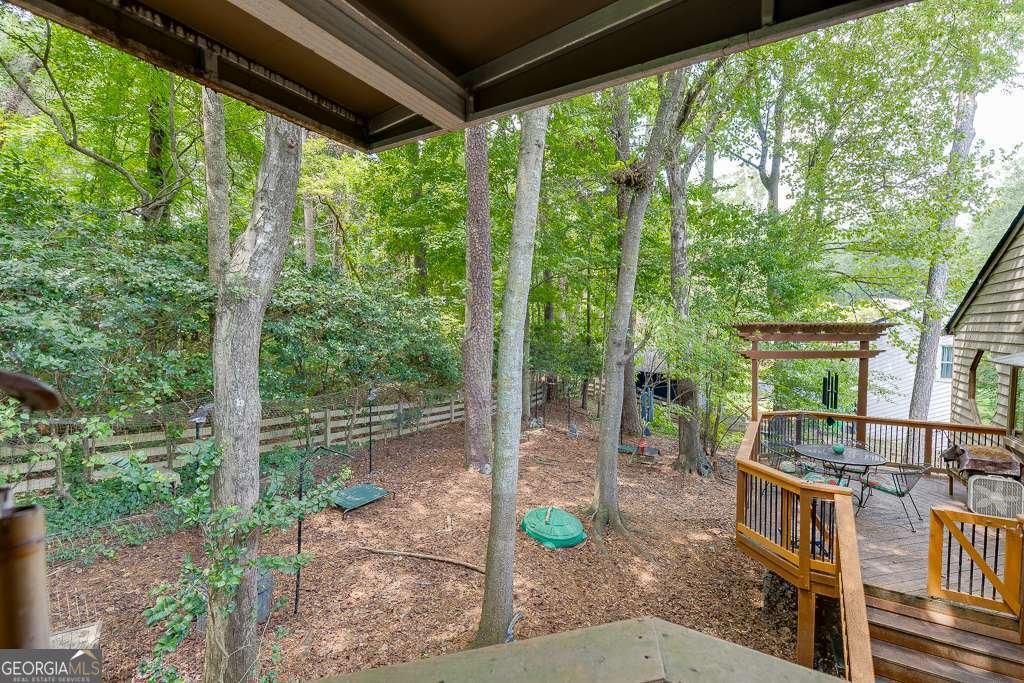 1042 Cedar Forest Court Stone Mountain - 22