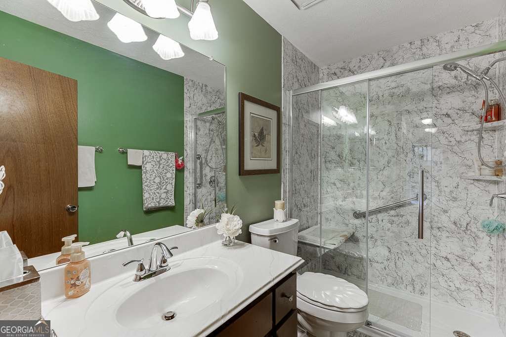 1042 Cedar Forest Court Stone Mountain - 30