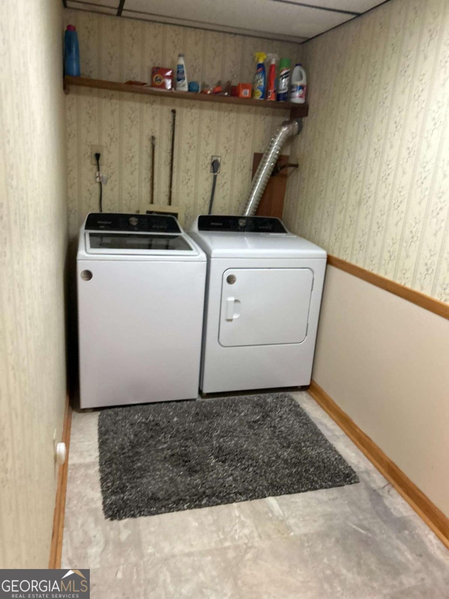 1042 Cedar Forest Court Stone Mountain - 43