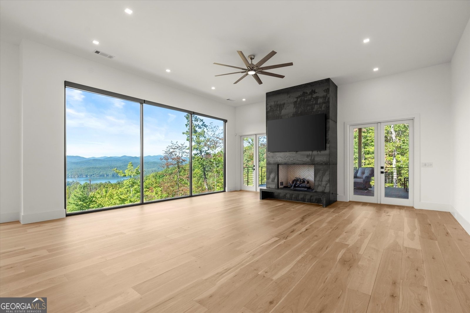 1572 Parker Hollifield Road Tiger - 17