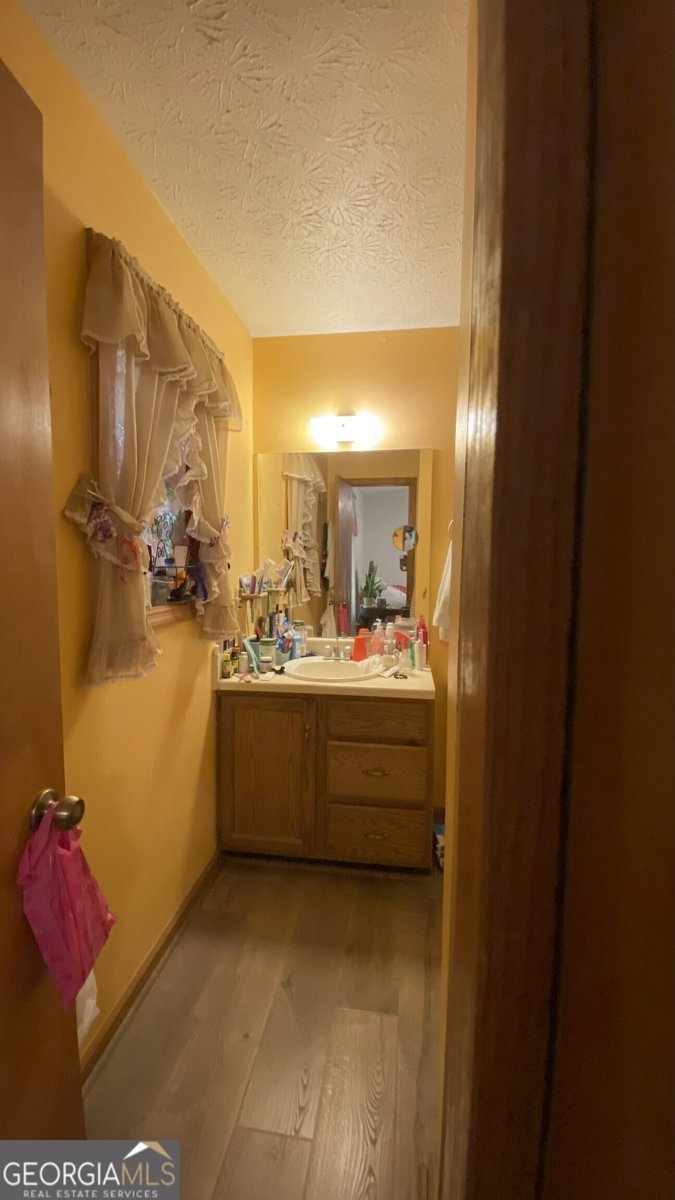 216 Upper River Road Covington - 10