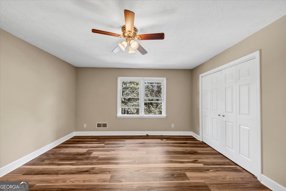 3570 Knoll Crest Trail Buford - 35