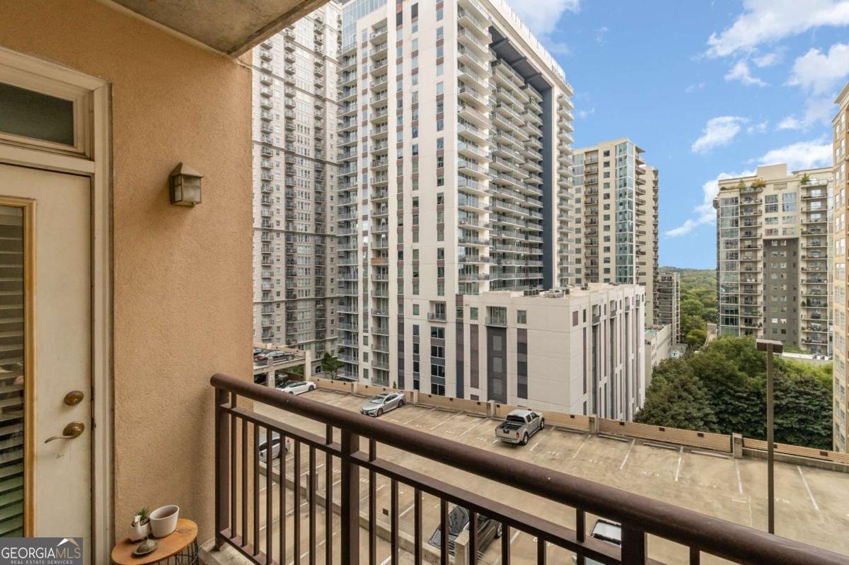 1101 Juniper Street Atlanta - 11