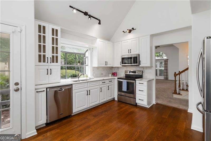 215 Ridge Point Court Alpharetta - 11