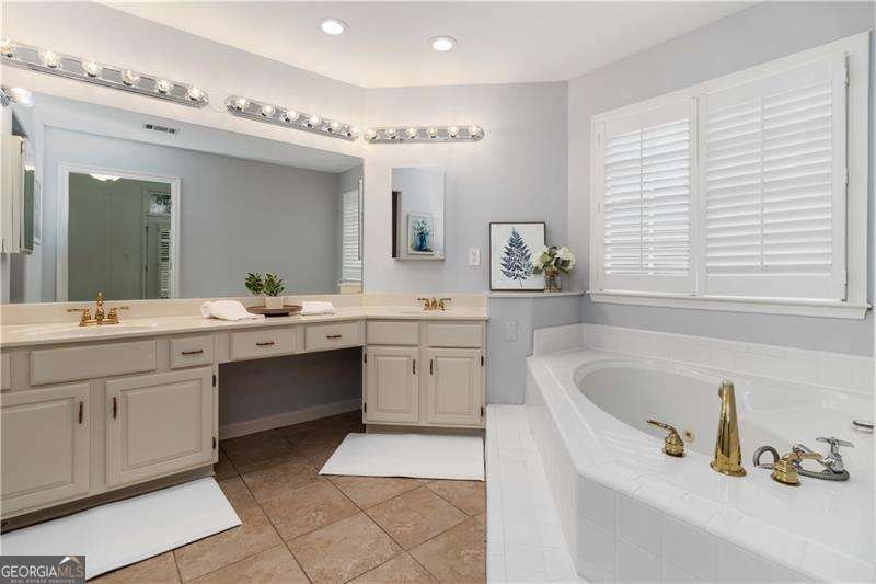 215 Ridge Point Court Alpharetta - 17