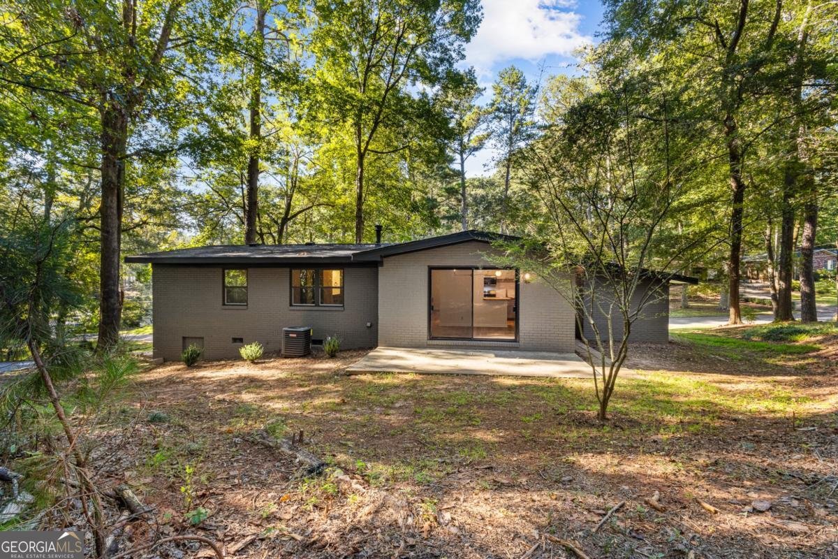 1998 Pine Hill Circle Kennesaw - 27
