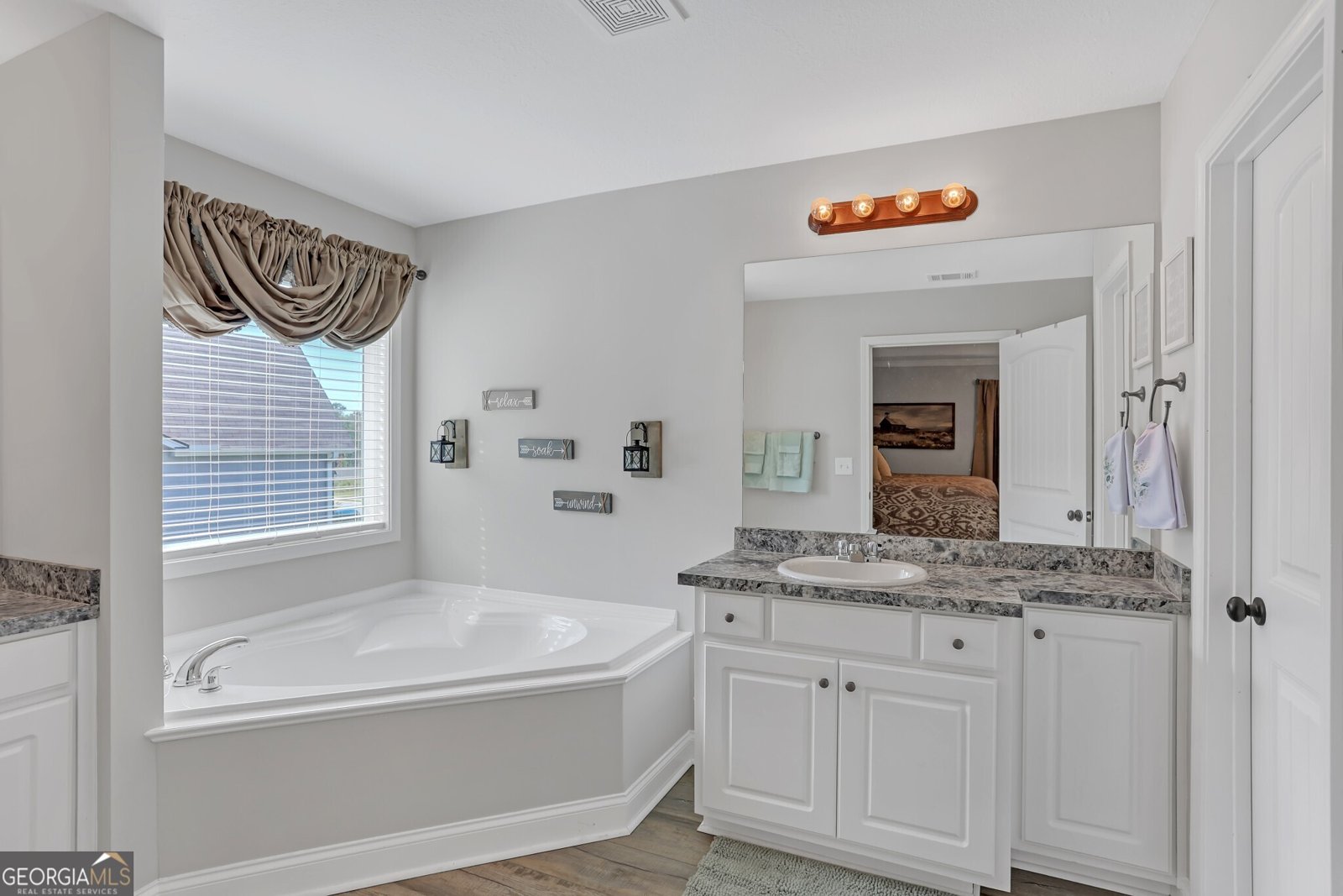 308 Kinsley Way Statham - 17