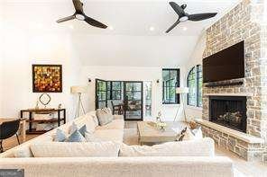 660 Old Ivy Road Atlanta - 1
