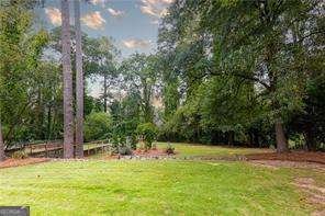 660 Old Ivy Road Atlanta - 33