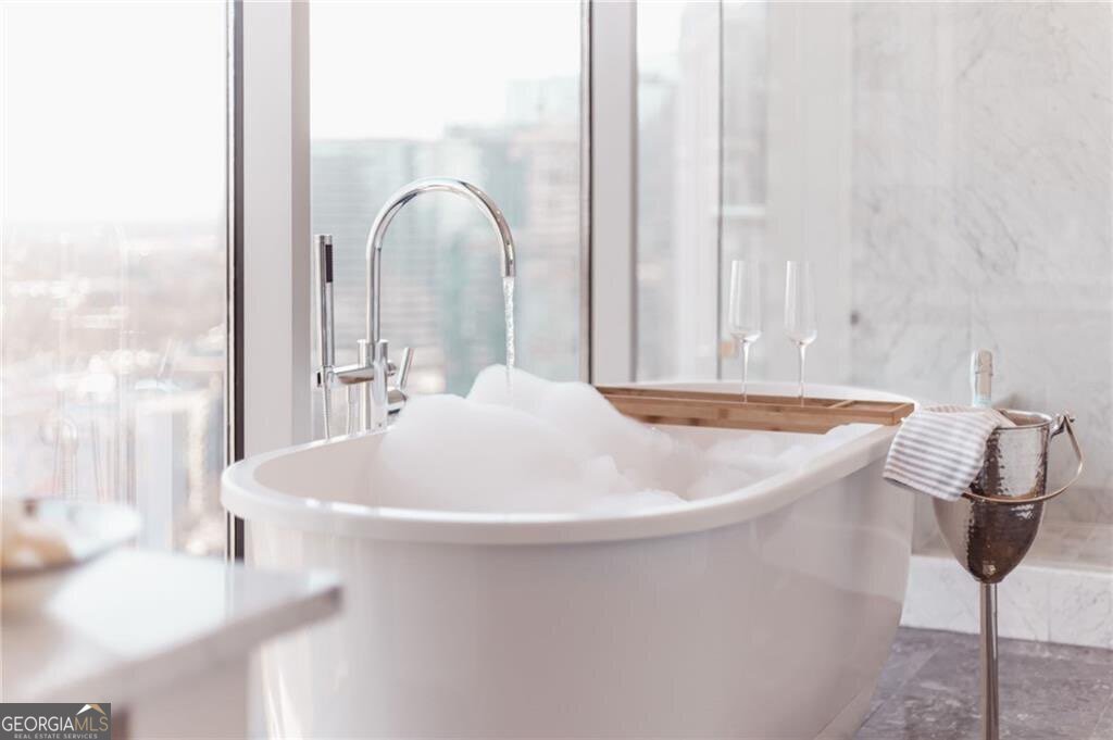 1065 Peachtree Street Atlanta - 25